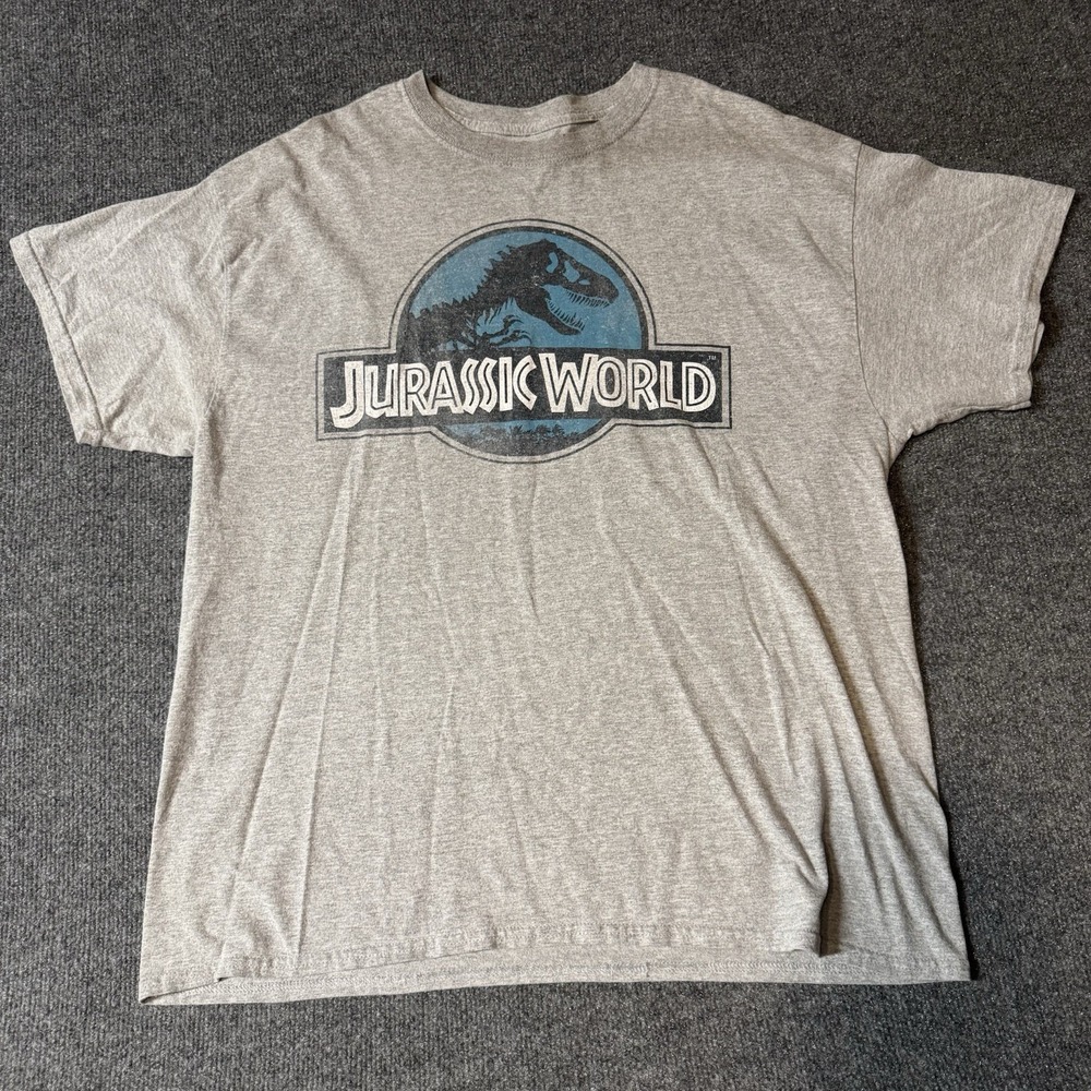 Jurassic‎ World Men's XL T-Shirt Gray Graphic Tee Dinosaur Logo Movie Shirt